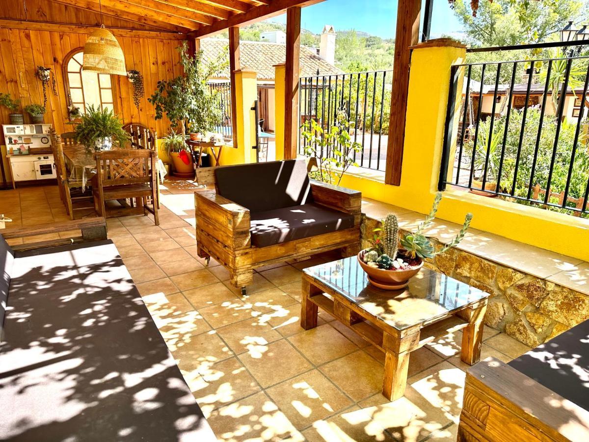 Villa Cortijo el Alcornocal Málaga Exterior foto